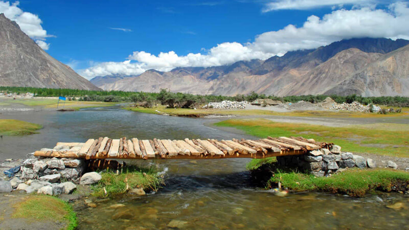 Nubra-Valley-Tour-Banner